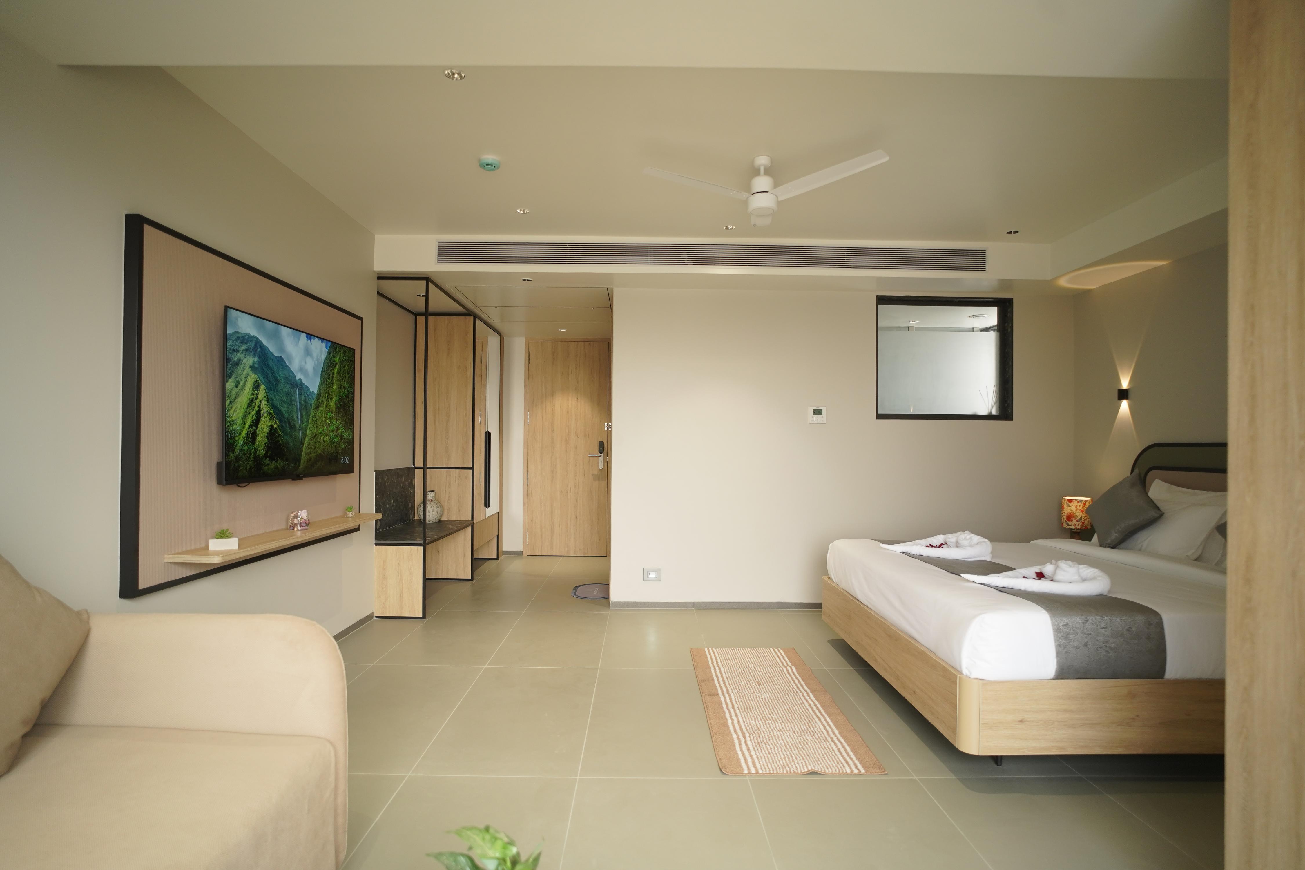 Hotel Sanket Elite Room Type - Luxury Suite