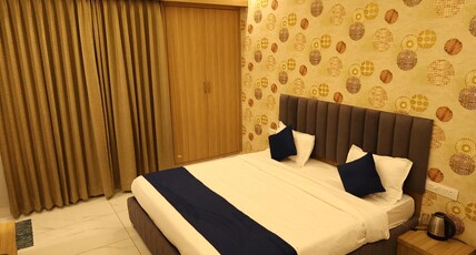 SHIVAM HOTEL Room Type - Standard Room SHIVAM HOTEL Room Type - Standard Room