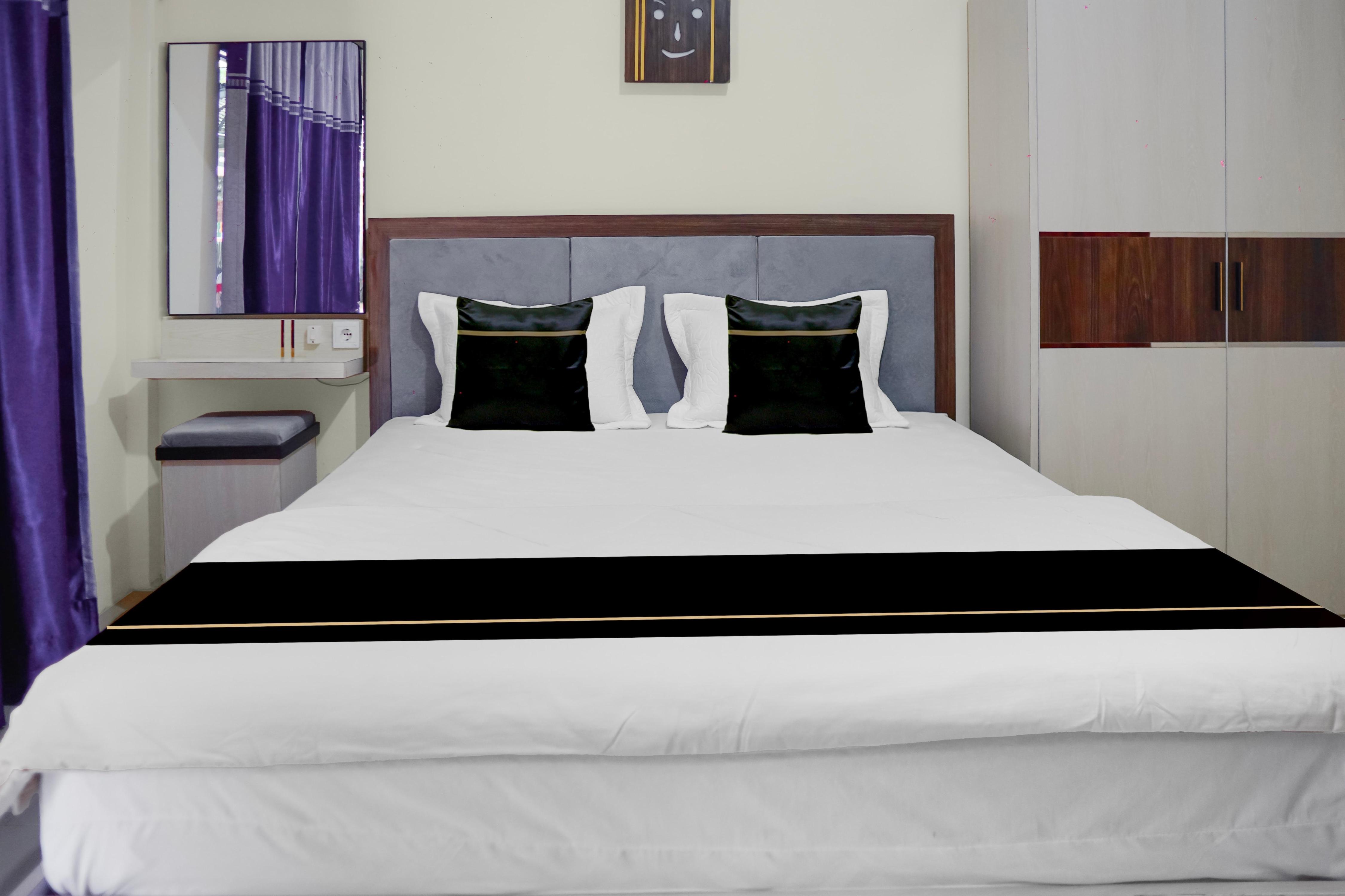 Hotel O Roda Inn Room Type - Indonesia Deluxe Double
