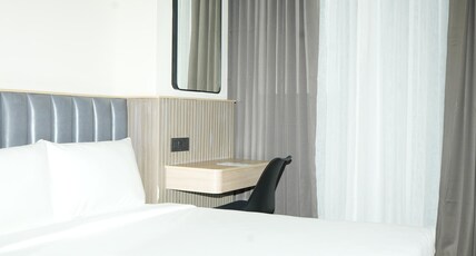APL RESIDENCY BY DARLING Room Type - Standard AC Room