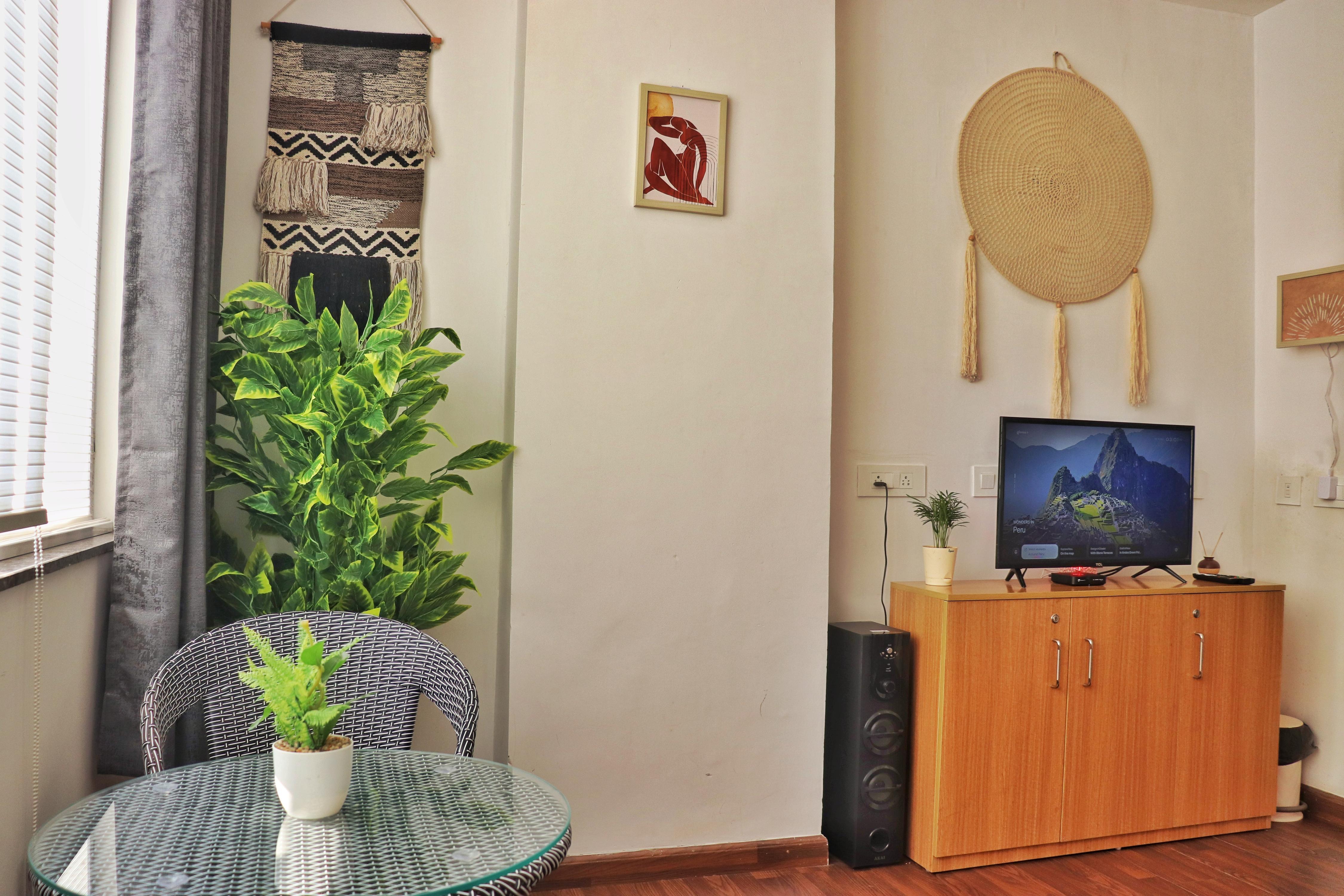 Panoramic City Views Ch 2 15th Floor ST Apartment