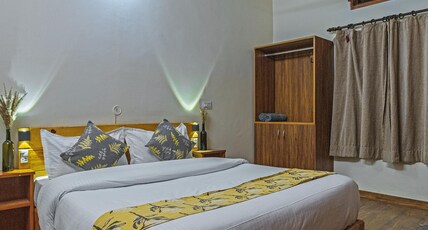 Dimmys By the Lake Bhimtal Room Type - Budget Room