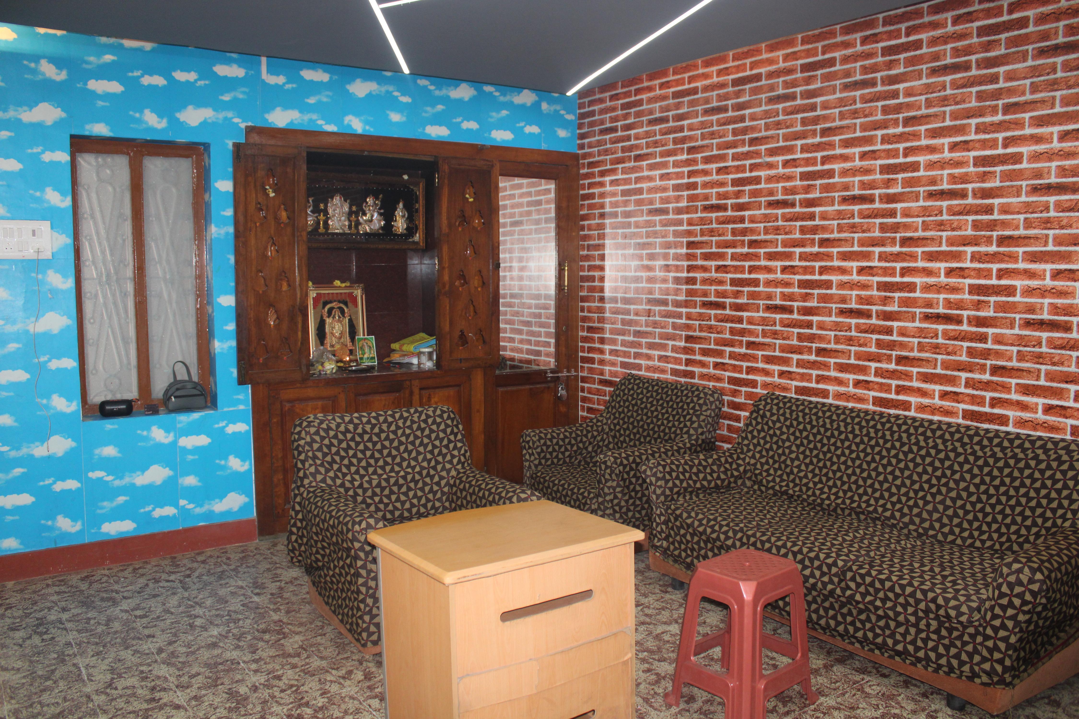 Hassini Homestay - Tap to explore photos