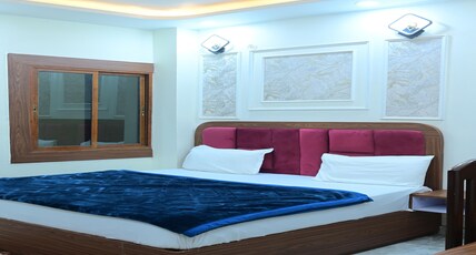 Hotel Vinayak Room Type - 105