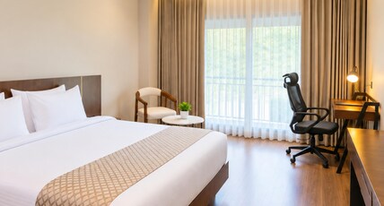 Surya Grand Wayanad Room Type - Classic Room