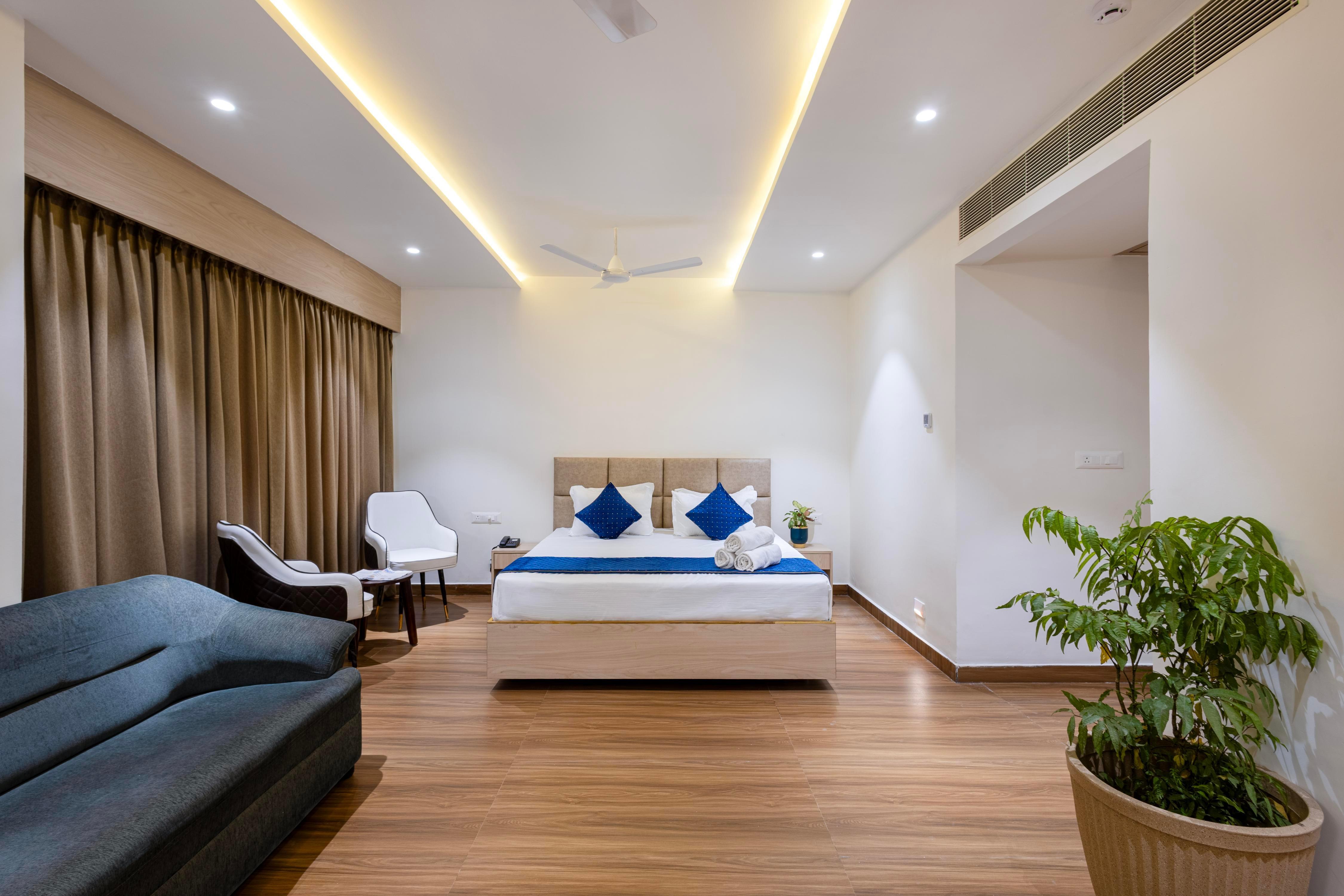 SRI DATTAS CREST Room Type - Suite Room SRI DATTAS CREST Room Type - Suite Room