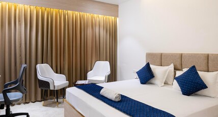 SRI DATTAS CREST Room Type - Superior room - King Bed SRI DATTAS CREST Room Type - Superior room - King Bed