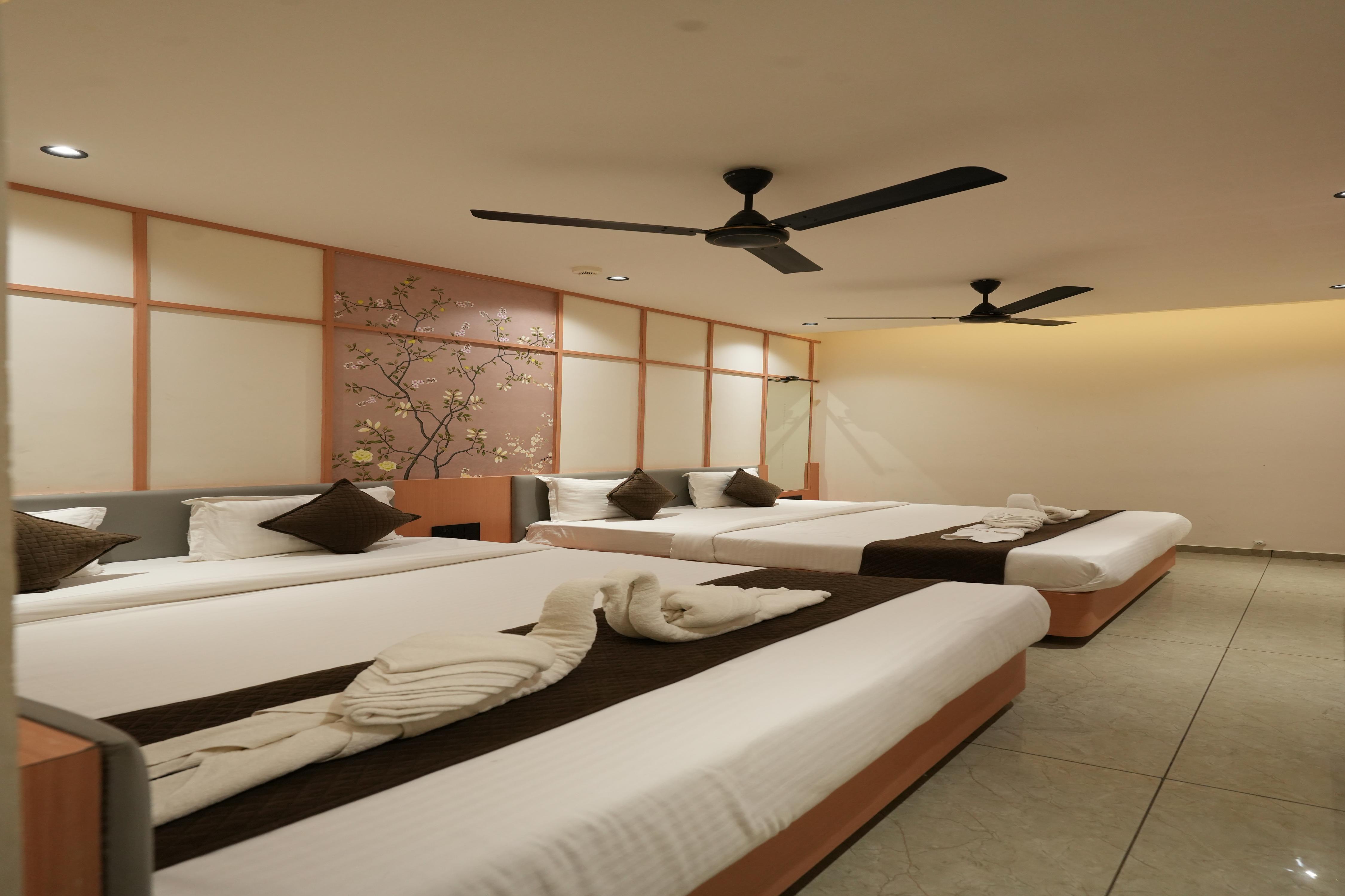 Hotel Rushikesh Inn - Tap to explore photos