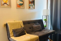 The Cozy Carriage1 Pool View 1BHK IT Park Ph1