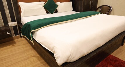 Hotel Marina-Meerut Room Type - Deluxe Double Room