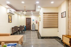 Homlee Elegance 2BHK Flat LIFT Central Delhi