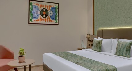 The Fern Residency Vadodara,Alkapuri, Series By Marriott Room Type - Winter Green, Guest room, 1 King The Fern Residency Vadodara,Alkapuri, Series By Marriott Room Type - Winter Green, Guest room, 1 King