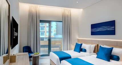 Kingsgate Clocktower Hotel Room Type - Superior Twin Two Double Beds with Balcony