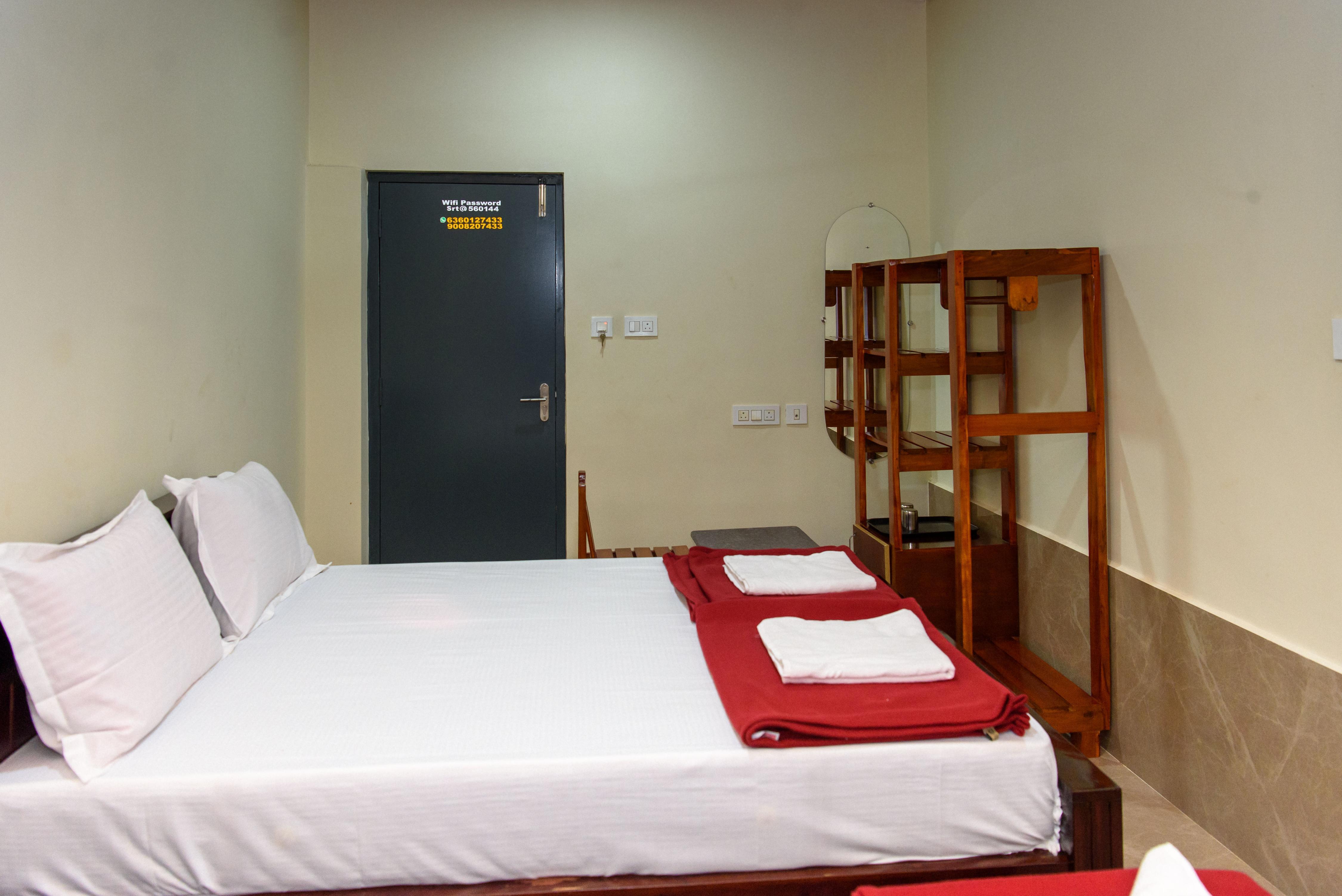 Shridevi Residency Honnavar - Tap to explore photos