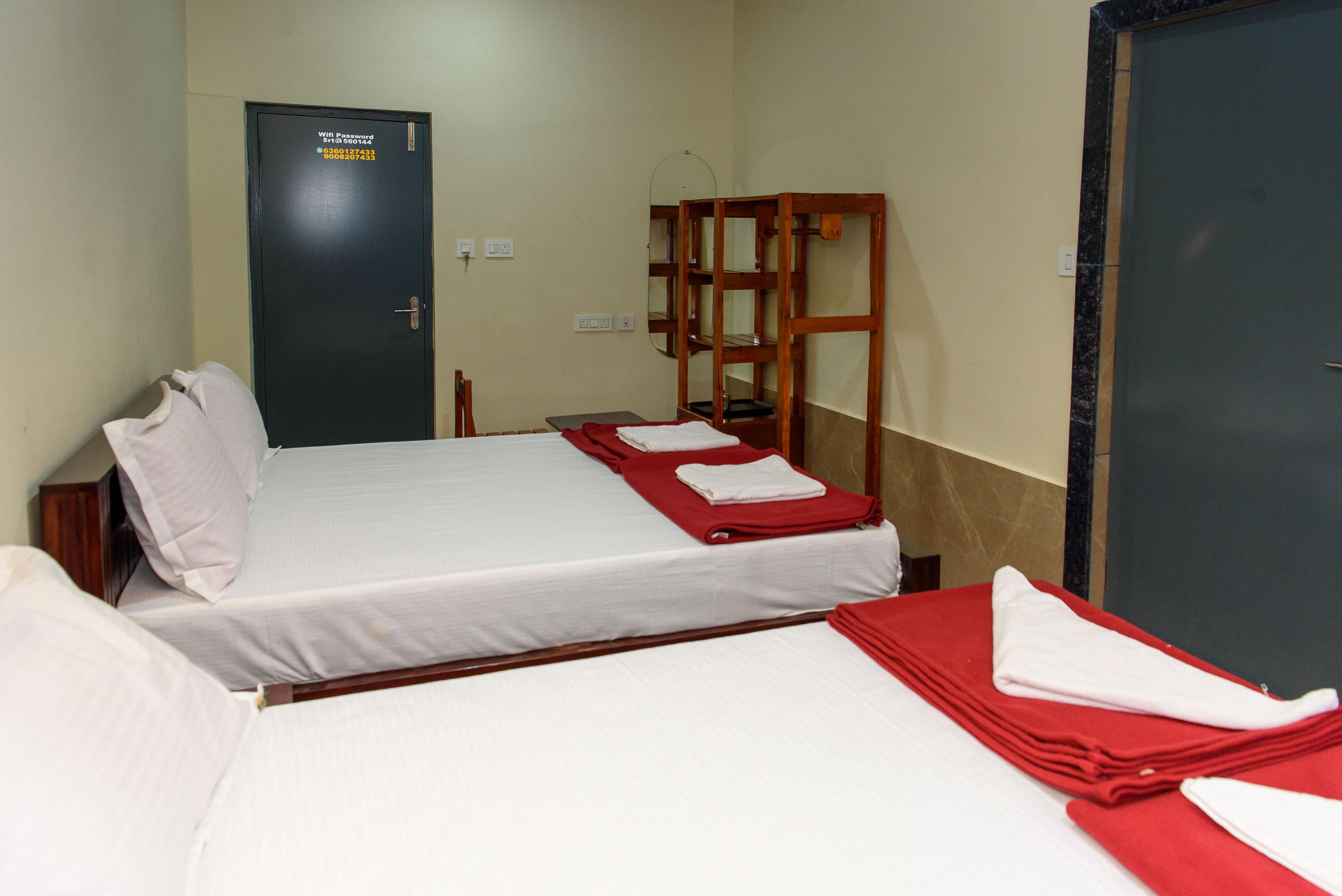Shridevi Residency Honnavar - Tap to explore photos