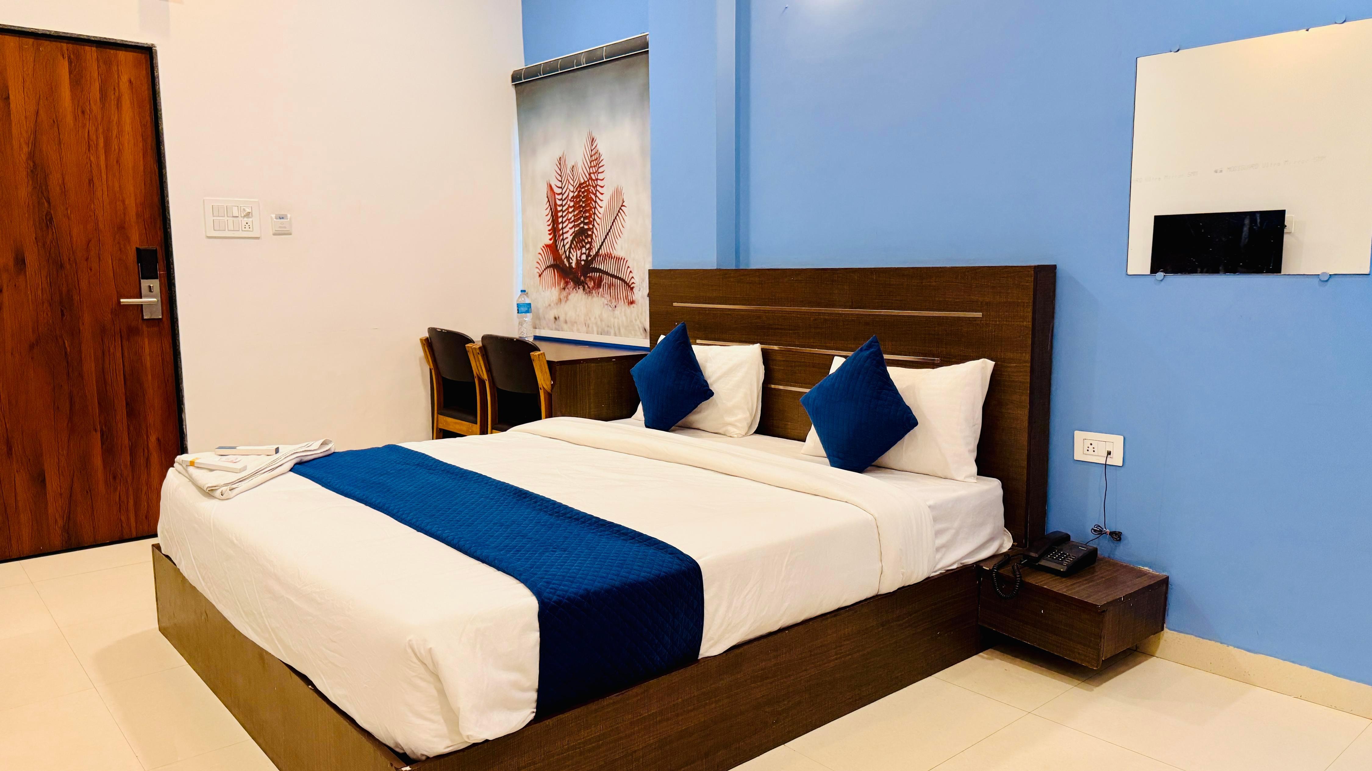 Hotel Aarambh - Tap to explore photos