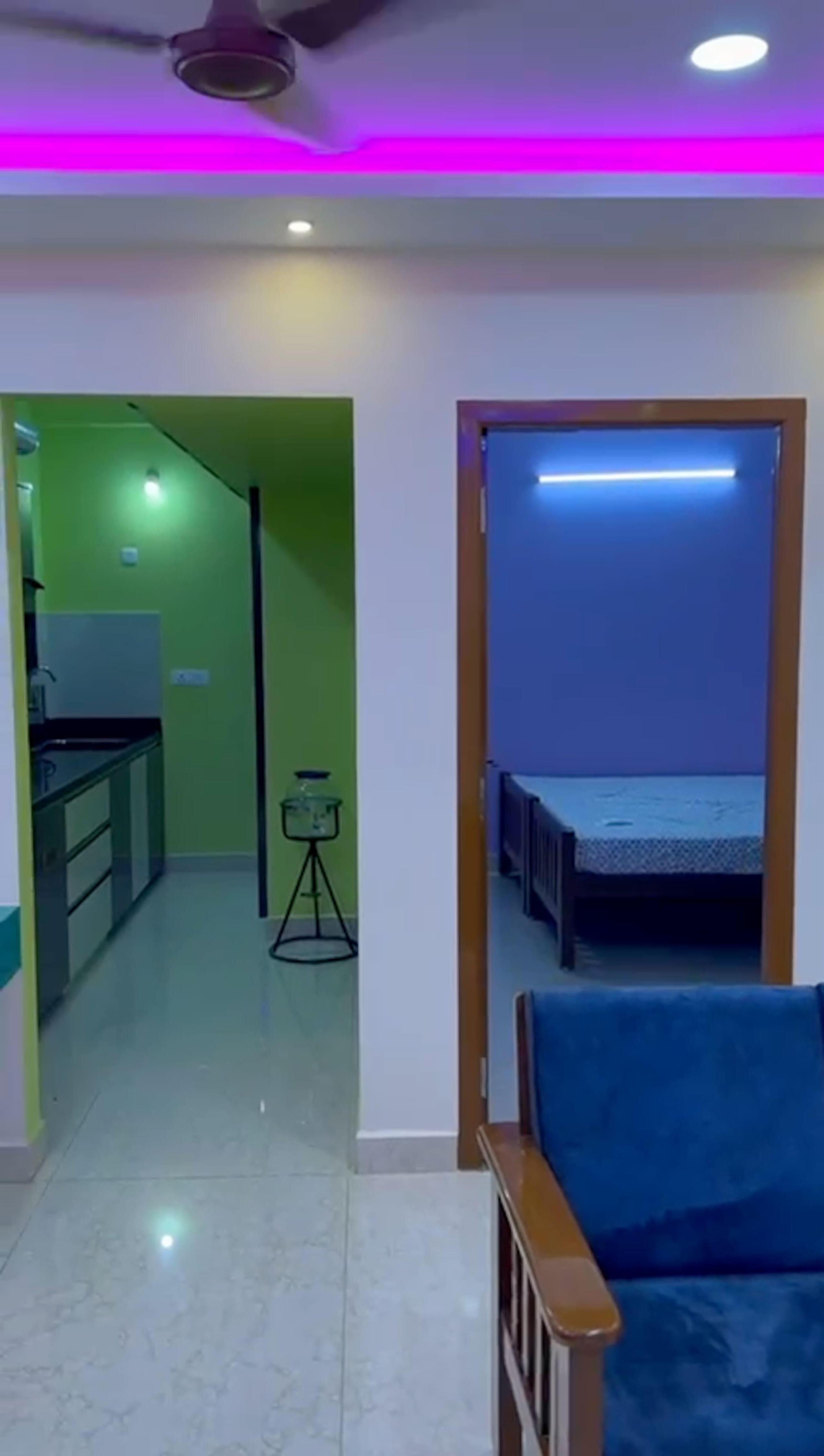 Spacious1 BHK Perungudi WTC DLF Apollo Proton New - Tap to explore photos