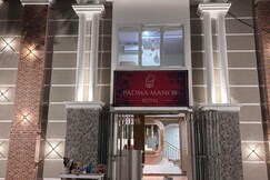 PADMA MANOR ROYAL