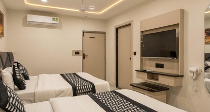 Lavish Regency Room Type - Family Room With 2 Beds