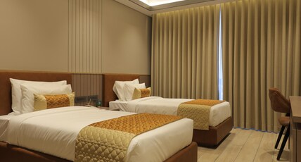 Ananta Elite Room Type - Deluxe Twin Room with City View