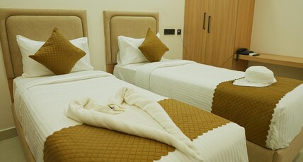 YVK GRAND INN Kukatpally Room Type - Executive Twin Room YVK GRAND INN Kukatpally Room Type - Executive Twin Room