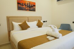 YVK GRAND INN Kukatpally