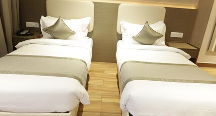 The Divan Aero Inn Near Airport Room Type - Deluxe Room ( Twin Bed ) The Divan Aero Inn Near Airport Room Type - Deluxe Room ( Twin Bed )