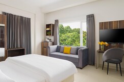 Sunbird Stays
