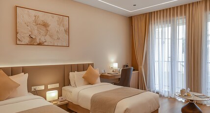 Savian Suites | Alaya Stays by ELIVAAS Room Type - Savian Suites Aurel Savian Suites | Alaya Stays by ELIVAAS Room Type - Savian Suites Aurel