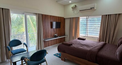 Veena Deluxe Lodge Room Type - Deluxe Room with Air Conditioning Veena Deluxe Lodge Room Type - Deluxe Room with Air Conditioning