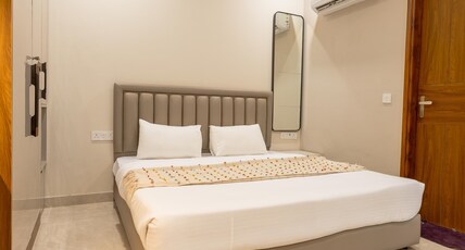 Liv Regalia - Luxora Stays on Golf Course Road Room Type - Deluxe 1bhk with Balcony Liv Regalia - Luxora Stays on Golf Course Road Room Type - Deluxe 1bhk with Balcony