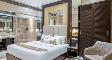 palm hotel near karolbagh Room Type - Premium Room