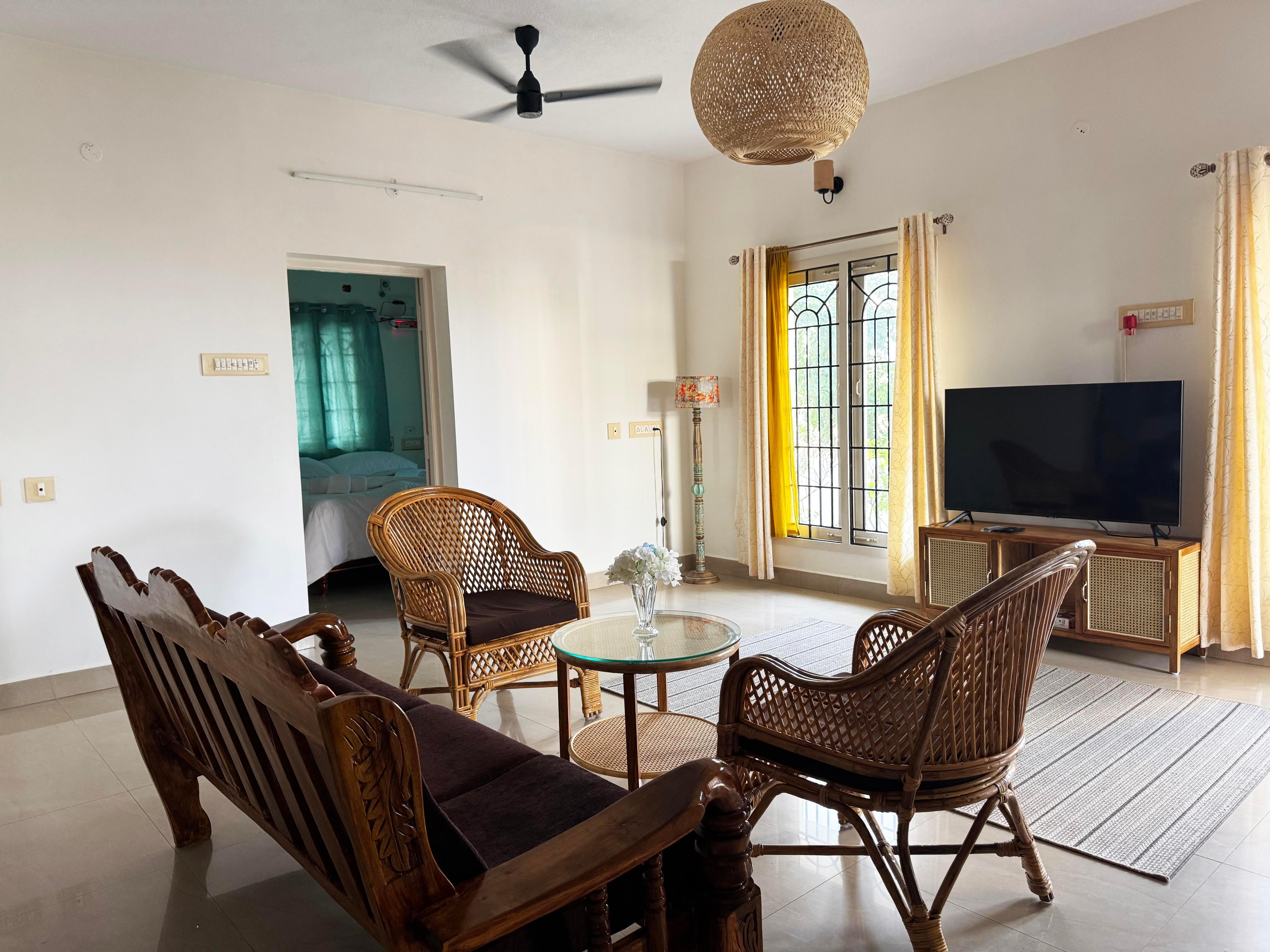 4BHK Villa | ECR | VGP | Beach View/Walk | Sunrise - Tap to explore photos