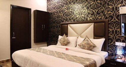 Townhouse Hussainpara Square Formerly Rich Inn Room Type - Classic