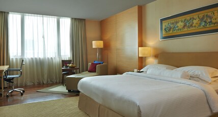 Royale Chulan the Curve Room Type - Studio Deluxe King