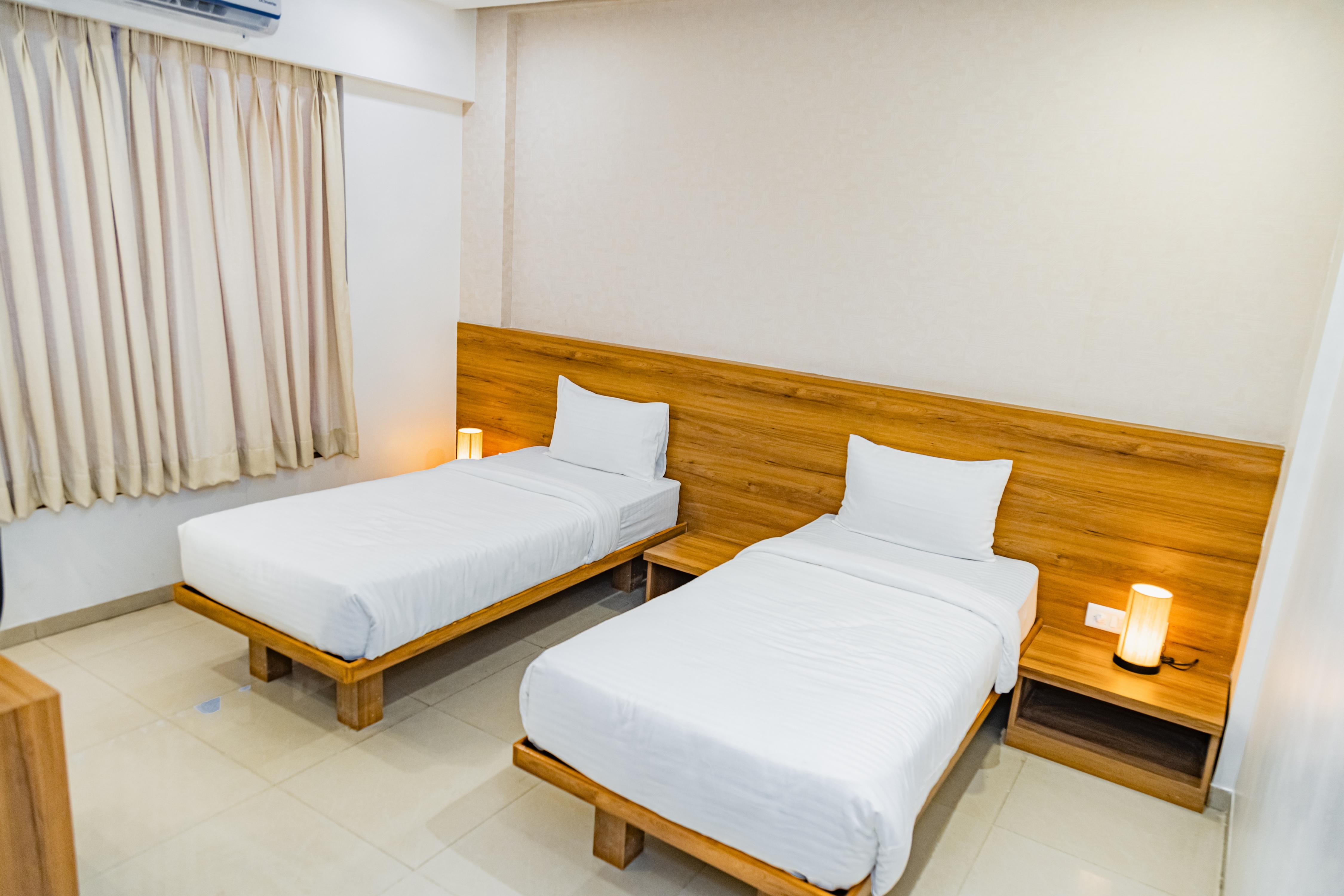 21 PALMS HOTELS - Tap to explore photos