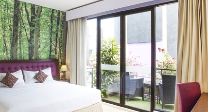 Kuta Central Park Hotel Room Type - Deluxe Room