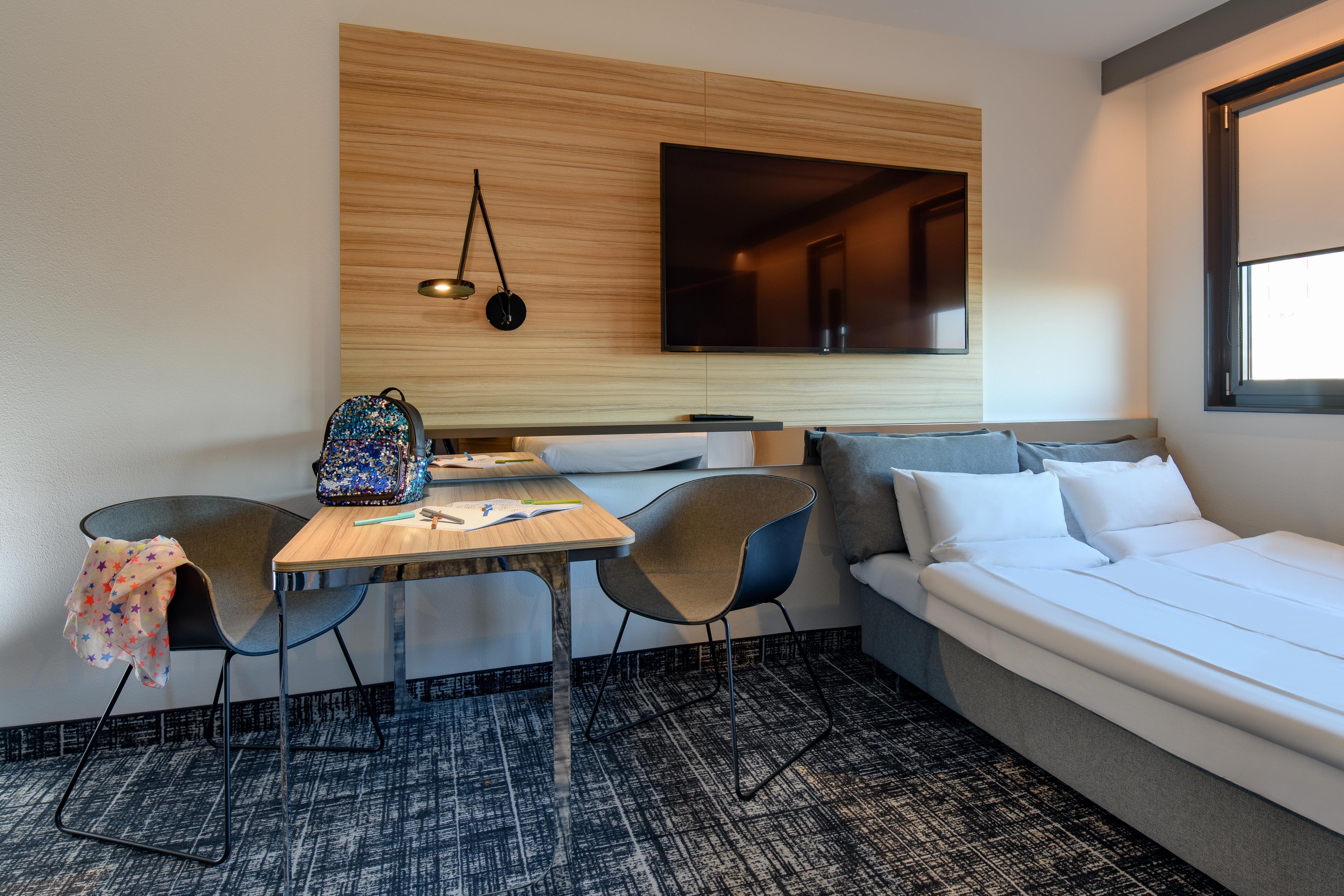 NOVOTEL SUITES BER POTSDAMER PL - Tap to explore photos