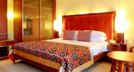 Taj Samudra, Colombo Room Type - Deluxe Room City Facing Queen Bed Taj Samudra, Colombo Room Type - Deluxe Room City Facing Queen Bed