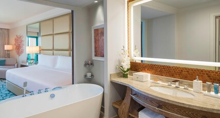 Atlantis, The Palm Room Type - 2 Bedroom Family Room Atlantis, The Palm Room Type - 2 Bedroom Family Room