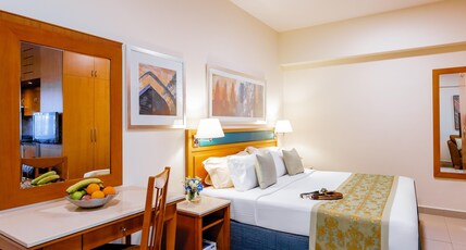 Golden Sands Hotel Apartments Bur Dubai Room Type - Studio Premier Room Exclusive Golden Sands Hotel Apartments Bur Dubai Room Type - Studio Premier Room Exclusive