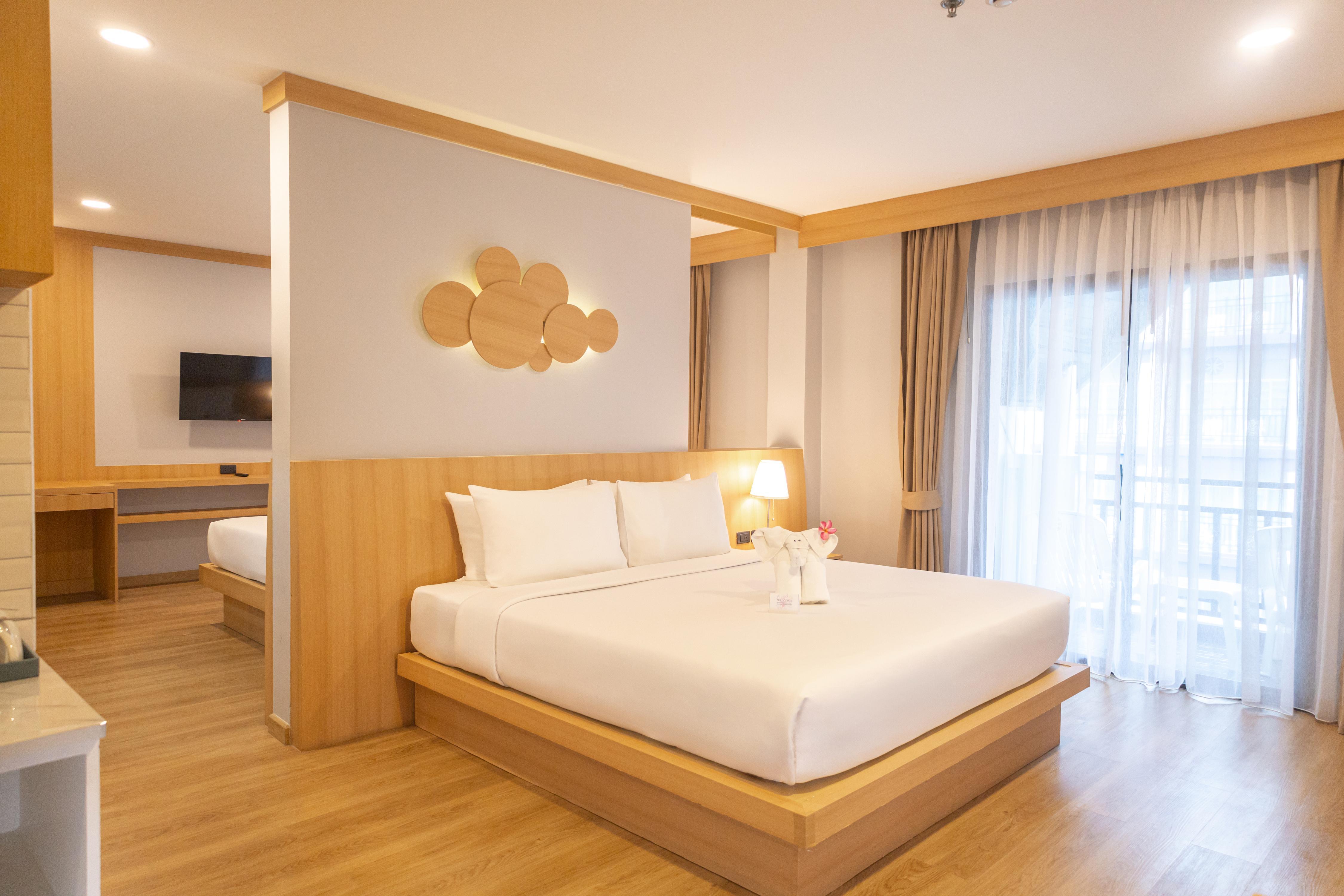 Amata Patong Room Type - Junior Suite 4 Pax Amata Patong Room Type - Junior Suite 4 Pax