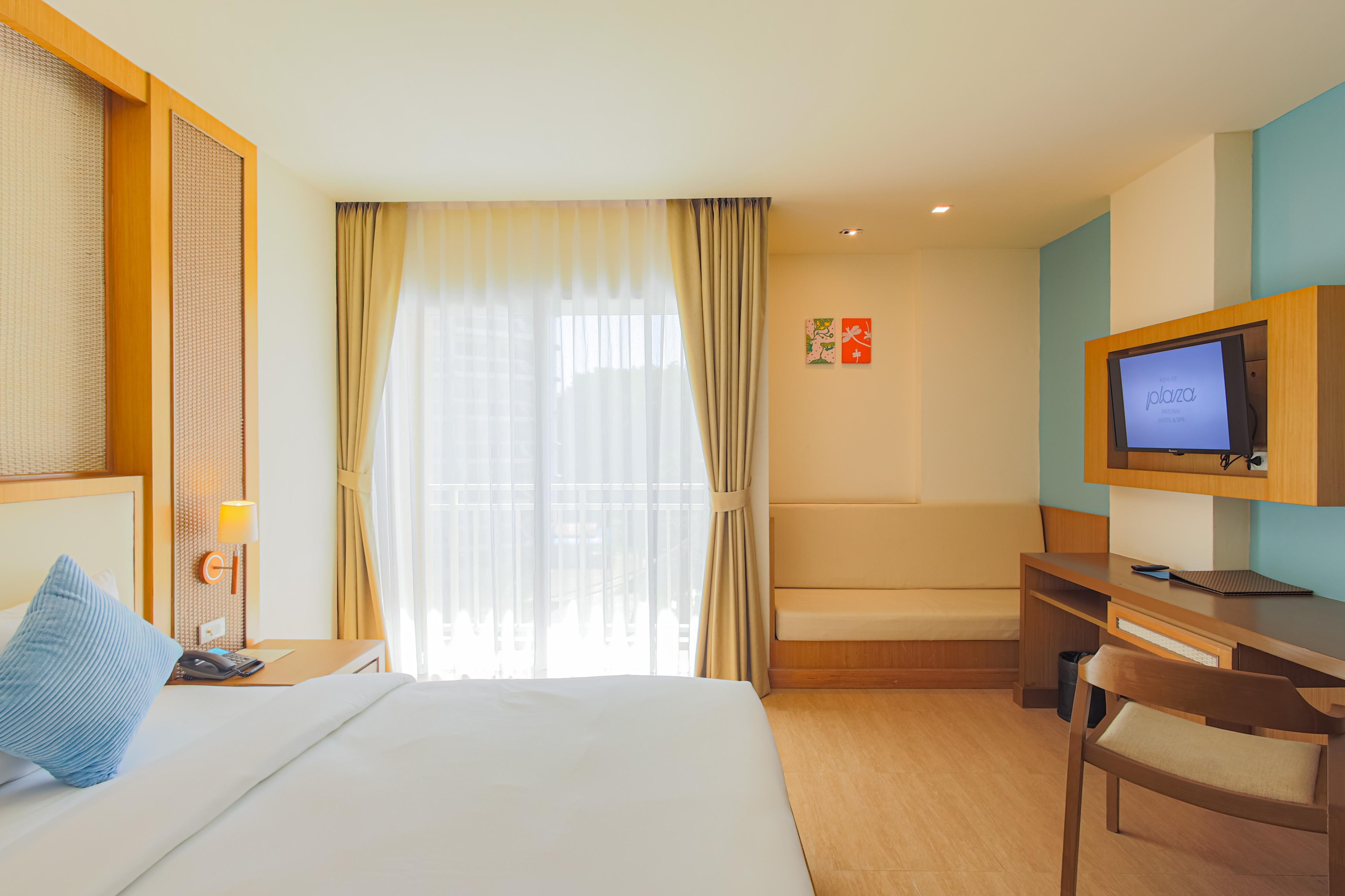 The ASHLEE Plaza Patong Hotel & Spa - Tap to explore photos