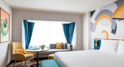 M Social Phuket~ Room Type - Stylish King (Sunkissed) M Social Phuket~ Room Type - Stylish King (Sunkissed)