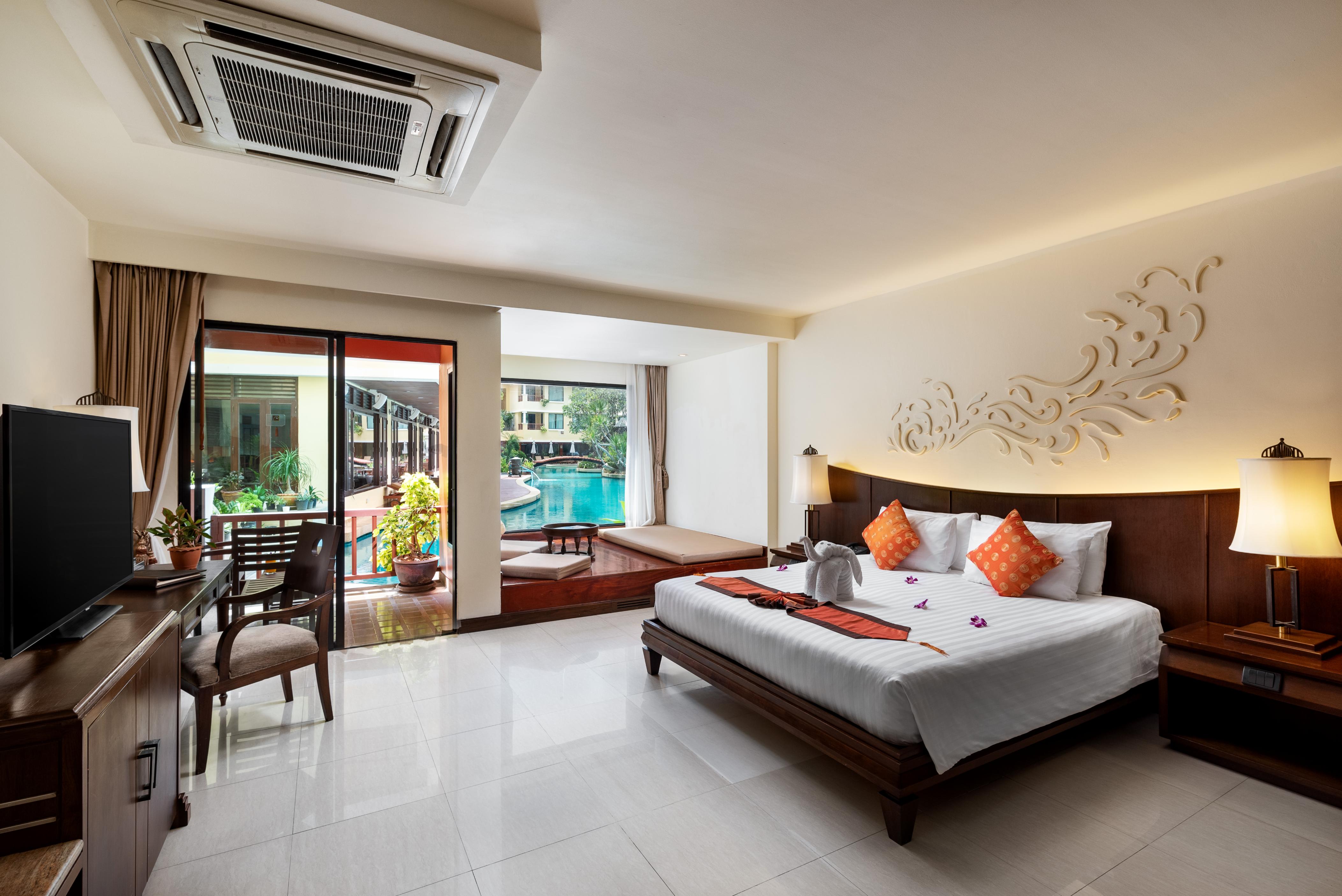 Patong Paragon Resort & Spa - Tap to explore photos