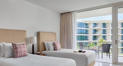Splash Beach Resort Room Type - Deluxe Twin with balcony