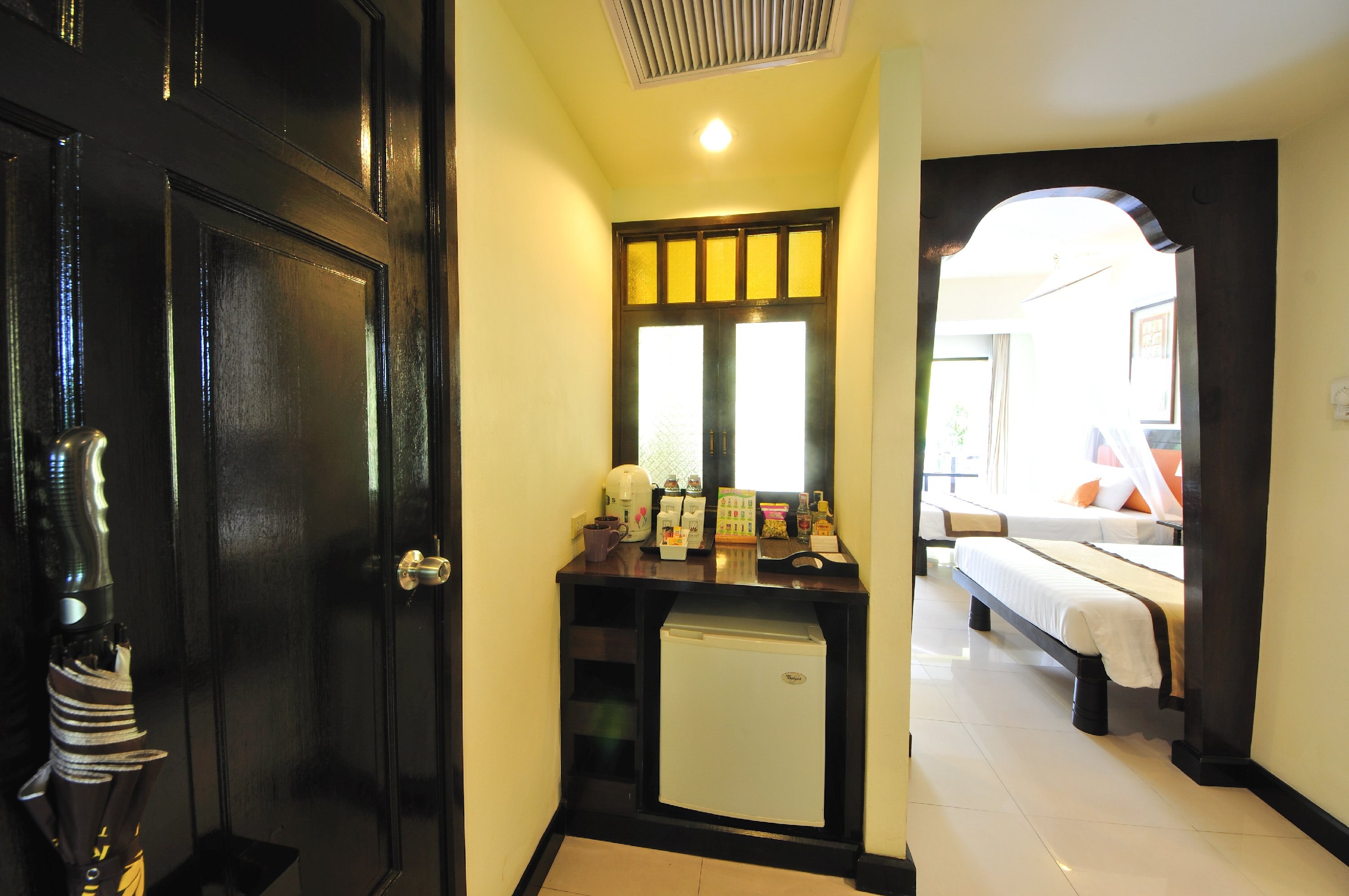 Woraburi Phuket Resort & Spa - Tap to explore photos