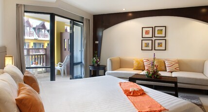 Woraburi Phuket Resort & Spa Room Type - Superior Pool View Triple