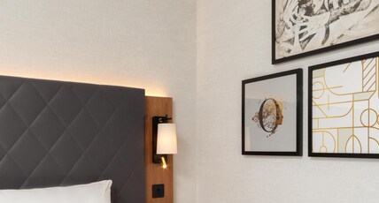 Hilton London Olympia Room Type - DOUBLE HILTON PREMIUM ROOM