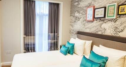 The Oliver Plaza Hotel Room Type - Twin Room